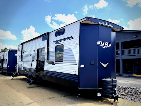 New 2025 Palomino Puma Destination 429LFT Featured Photo
