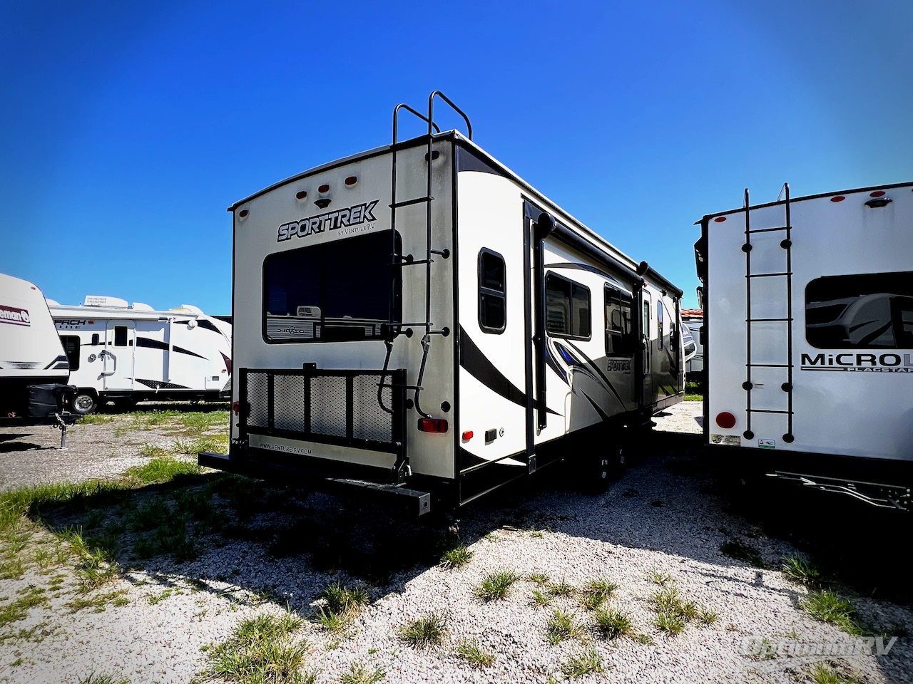 2018 Venture SportTrek 290VIK Photo 2