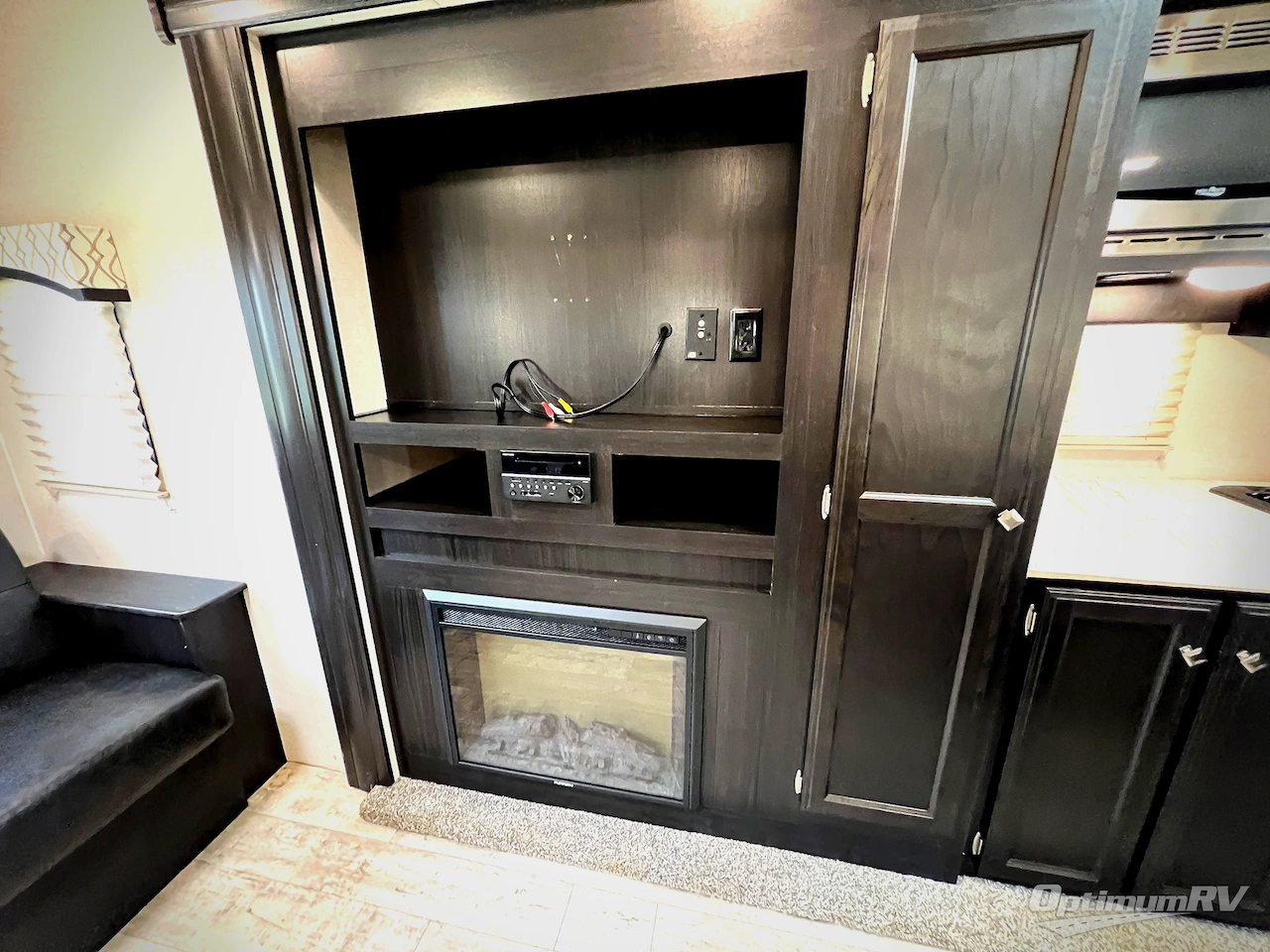 2018 Venture SportTrek 290VIK Photo 7
