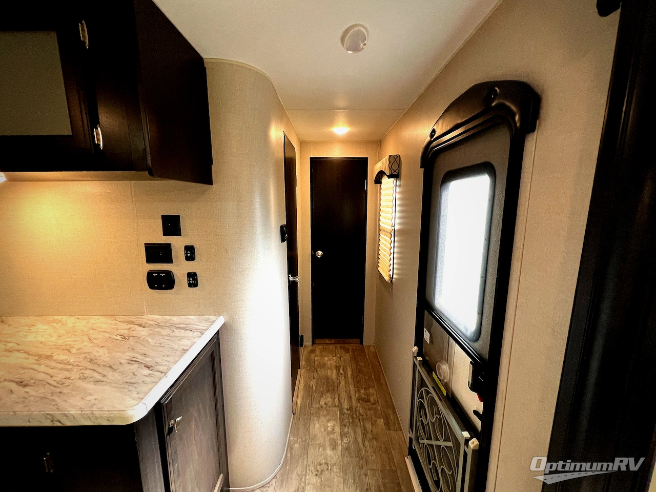 2018 Venture SportTrek 290VIK Photo 14