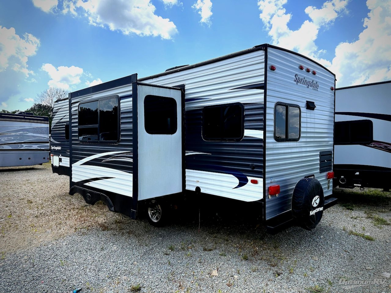 2016 Keystone Springdale 262RK Photo 3