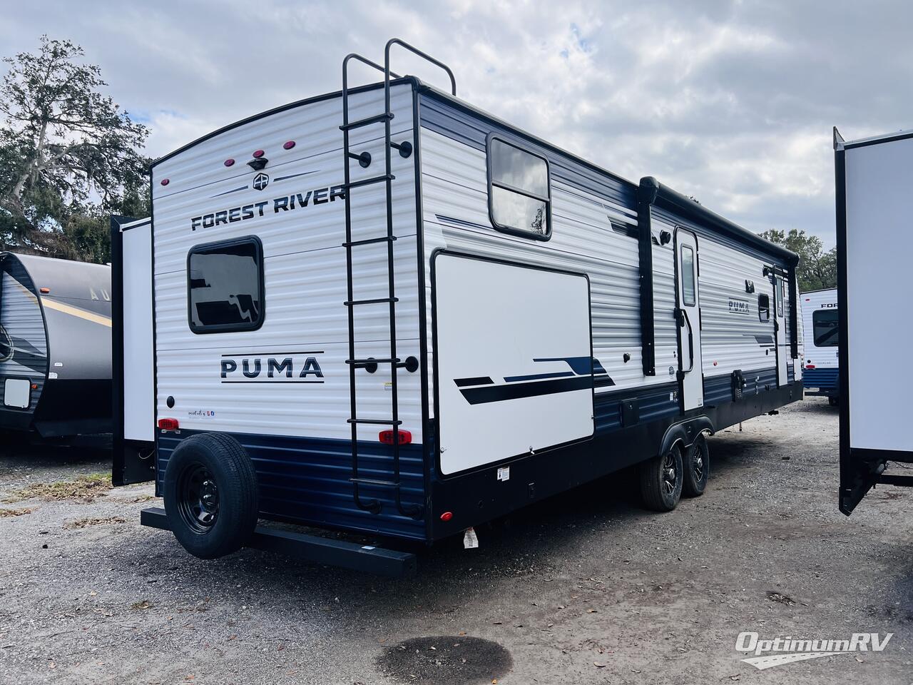2025 Palomino Puma 31QBBH Photo 2