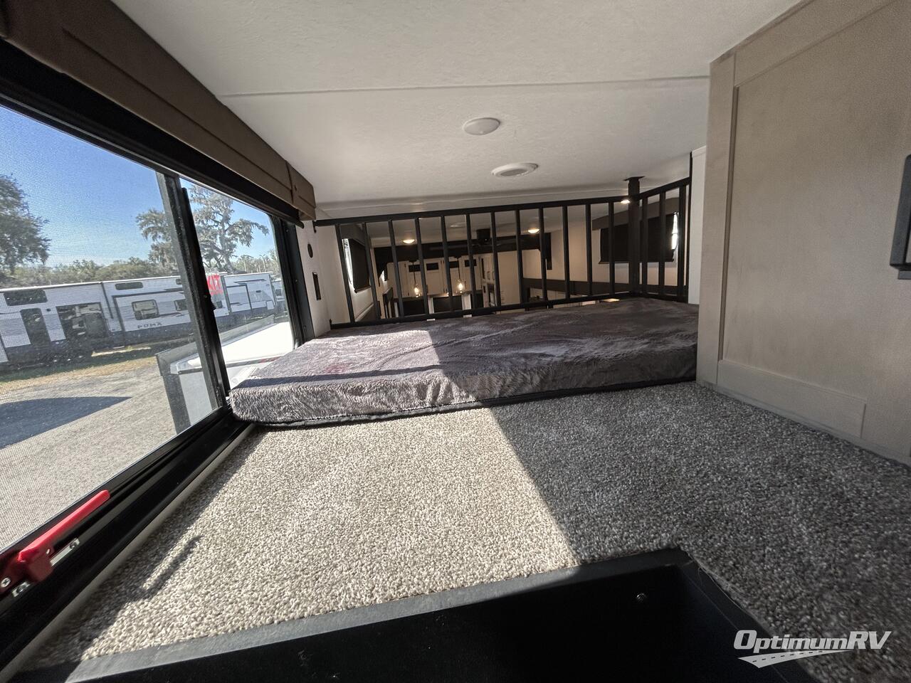 2025 Palomino Puma Destination 403LFT Photo 19