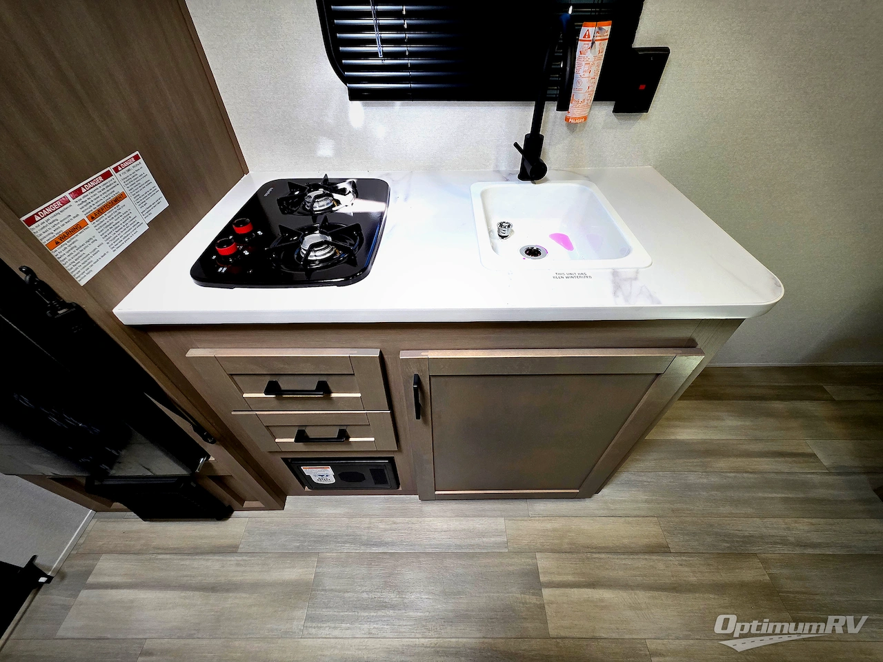 2027 Heartland Prowler 1700RB Photo 9