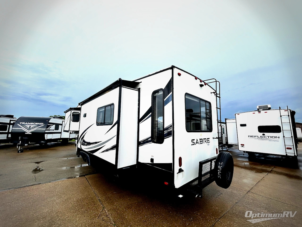 2019 Forest River Sabre 30RLT Photo 3