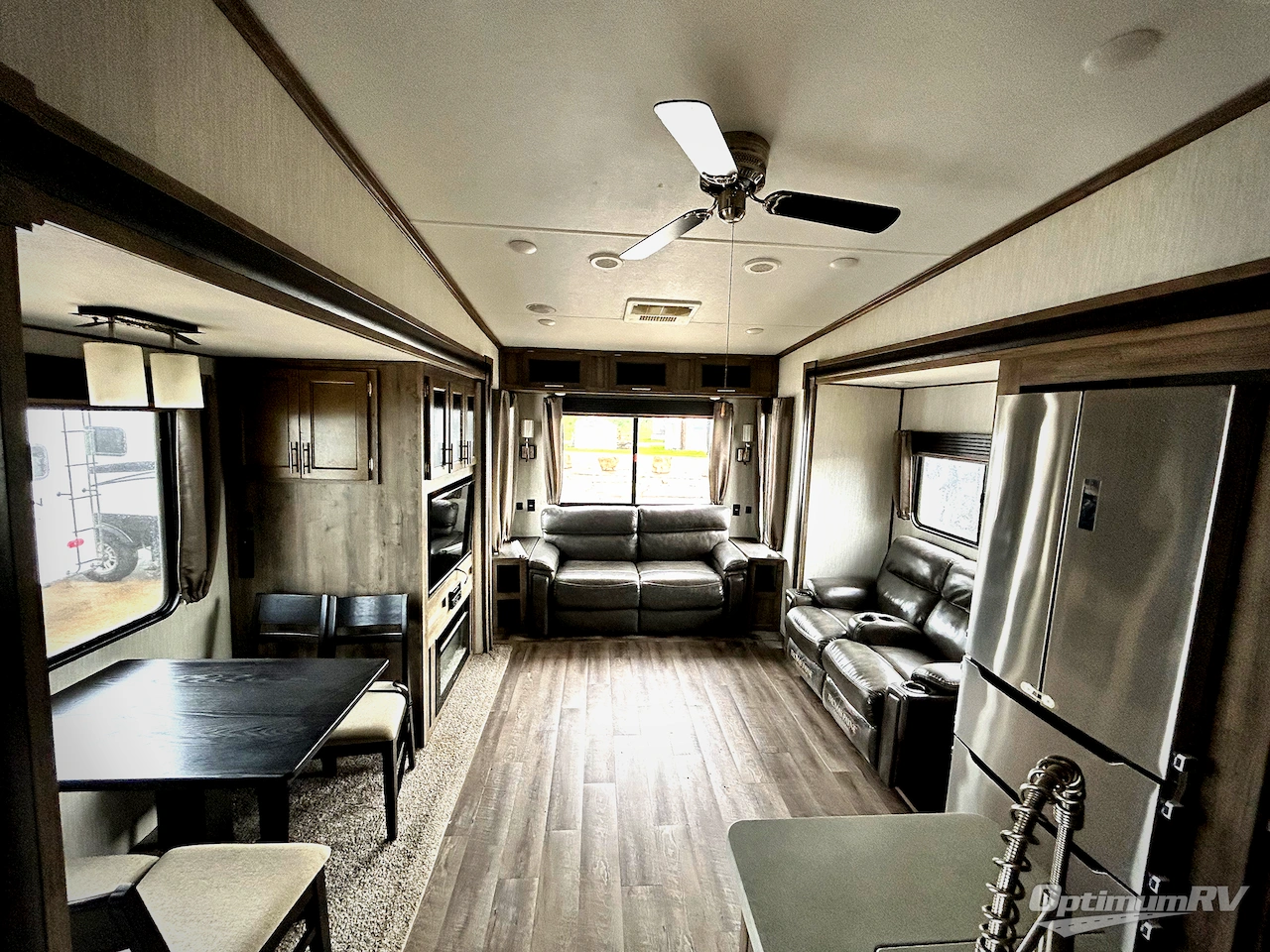 2019 Forest River Sabre 30RLT Photo 5