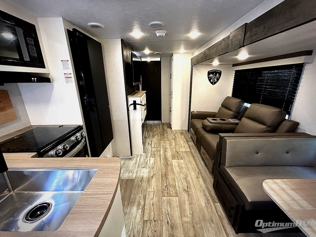 2025 Venture Sienna SA281VQB Photo 3