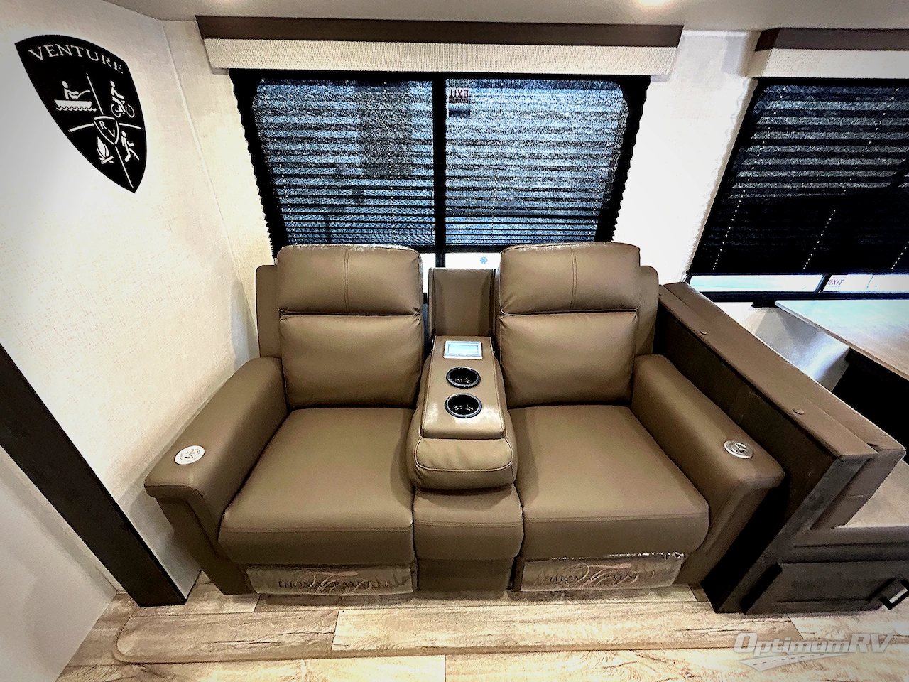 2025 Venture Sienna SA281VQB Photo 9
