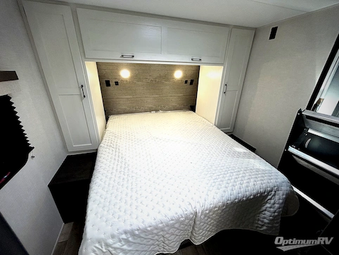 2025 Venture Sienna SA231VRK RV Photo 3