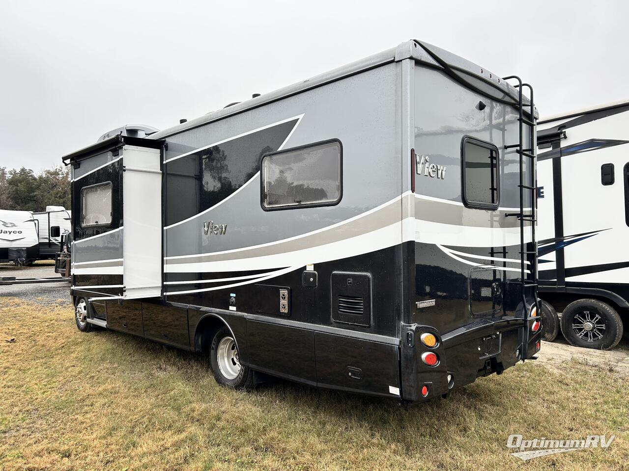 2016 Winnebago View 24V Photo 3