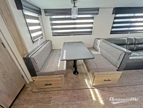 2021 Forest River Cherokee Alpha Wolf 27RK-L RV Photo 4