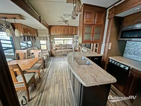 2016 Highland Ridge Open Range 3X 379RLS RV Photo 2