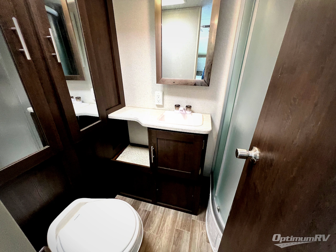 2019 Forest River Wildwood X-Lite 171RBXL Photo 14