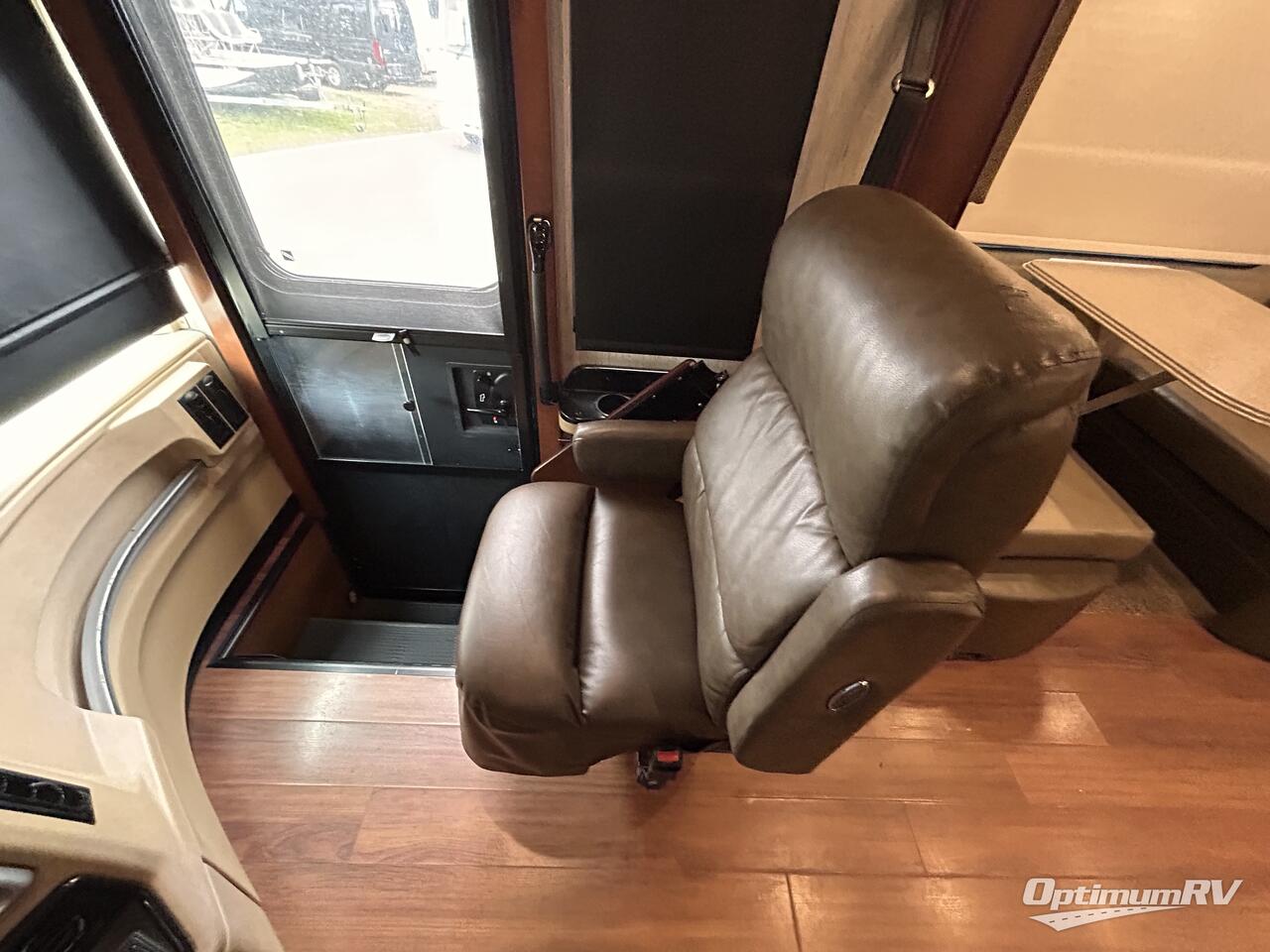 2016 Newmar Ventana 3436 Photo 8