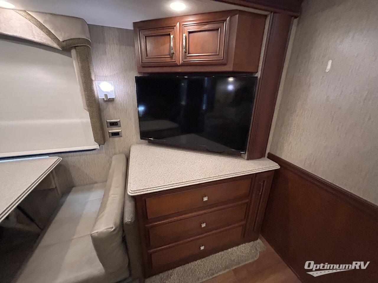 2016 Newmar Ventana 3436 Photo 10