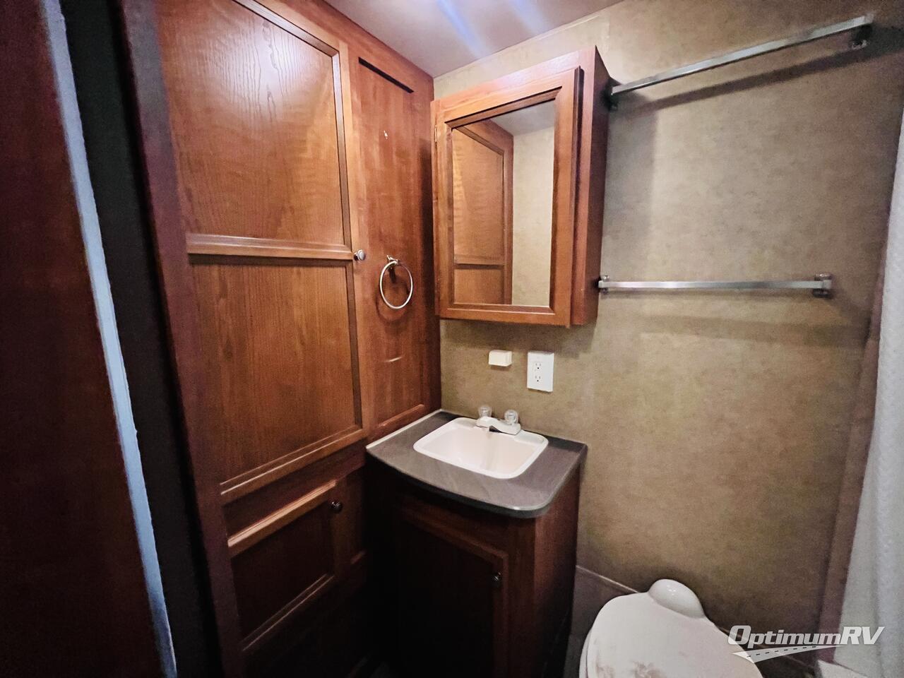 2013 Jayco Jay Flight 22FB Photo 16