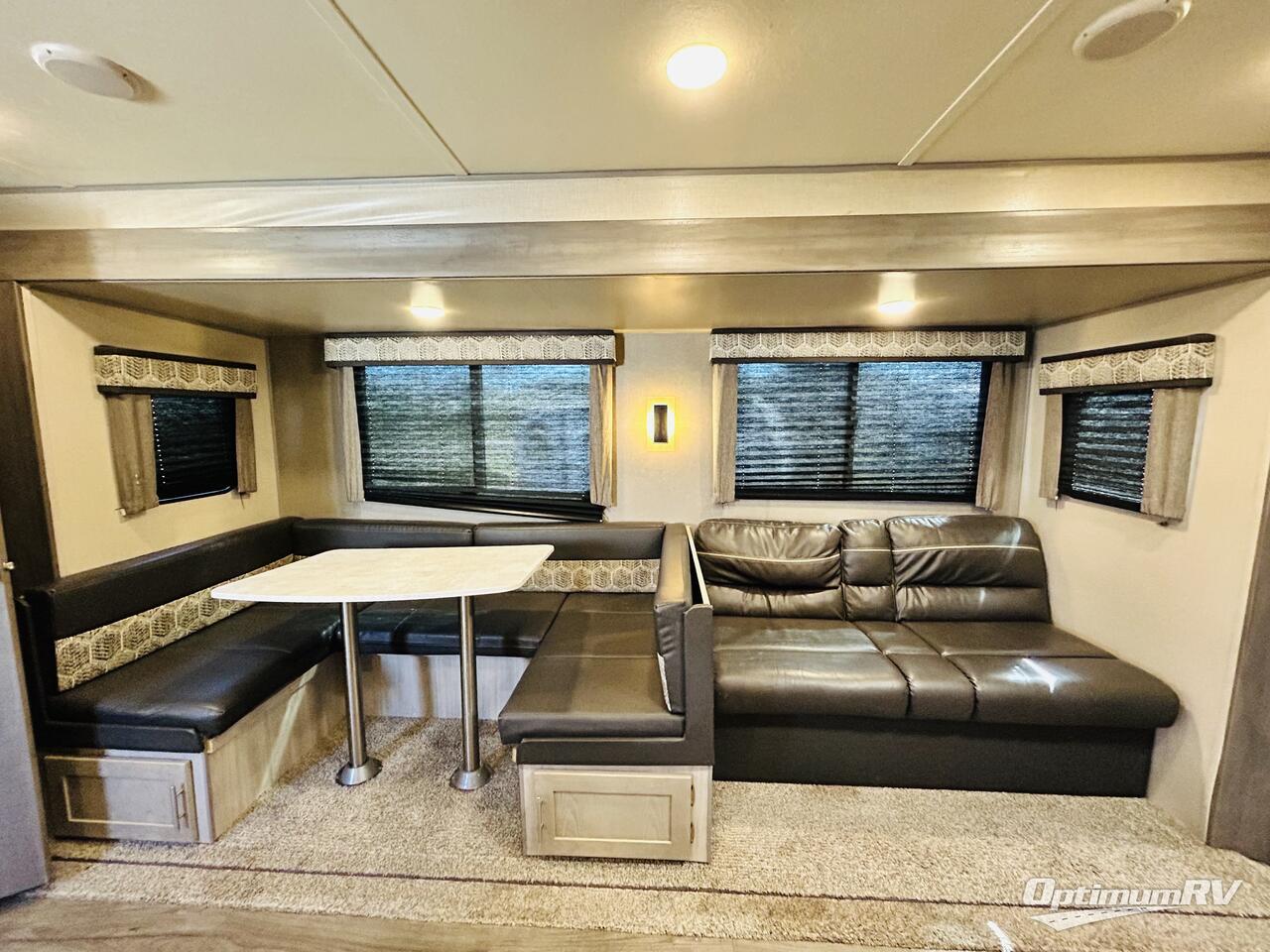 2022 Coachmen Catalina Legacy 263BHSCK Photo 6