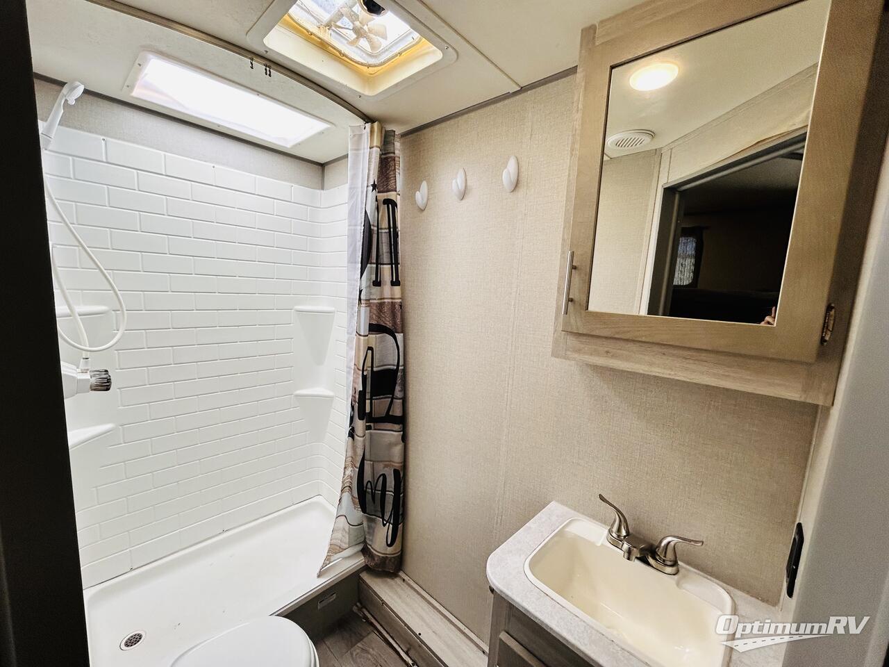 2022 Coachmen Catalina Legacy 263BHSCK Photo 11