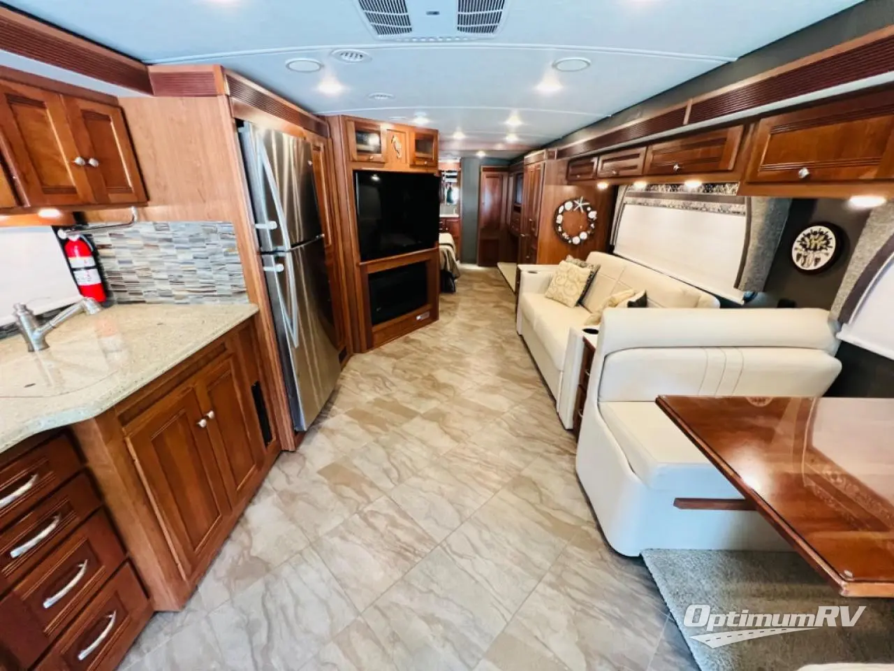 2018 Winnebago Forza 38F Photo 7