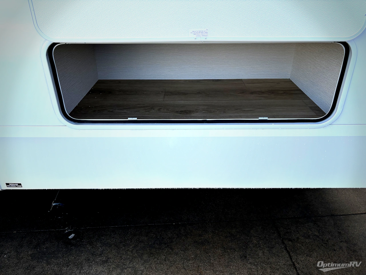 2026 Winnebago Thrive 26FKD Photo 15