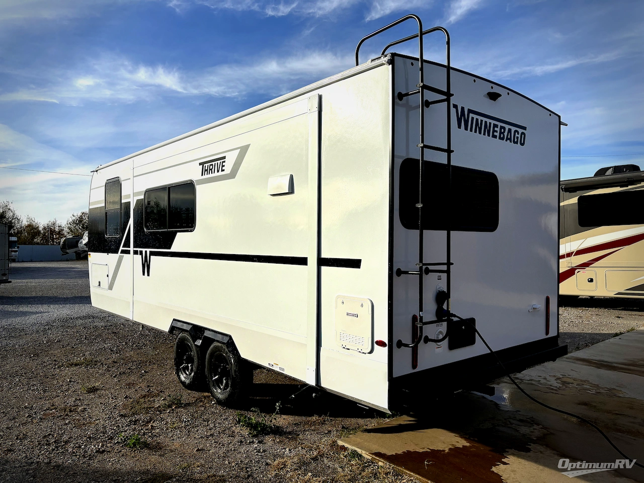 2026 Winnebago Thrive 22MLS Photo 3