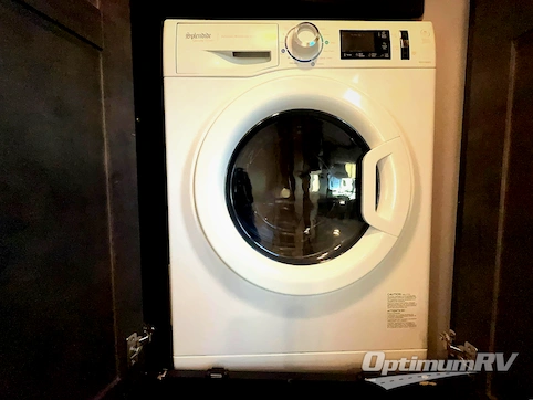 2023 Keystone Outback 328RL RV Photo 4