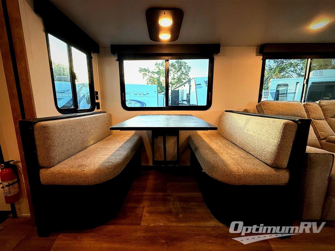 2023 Keystone Outback 328RL Photo 6