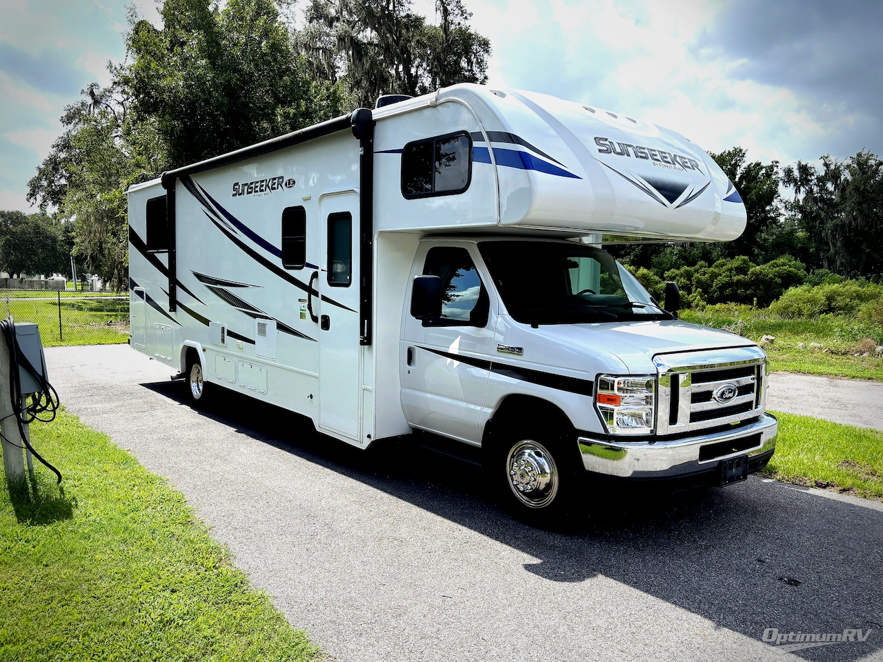 2020 Forest River Sunseeker LE 2850SLE Ford Photo 1