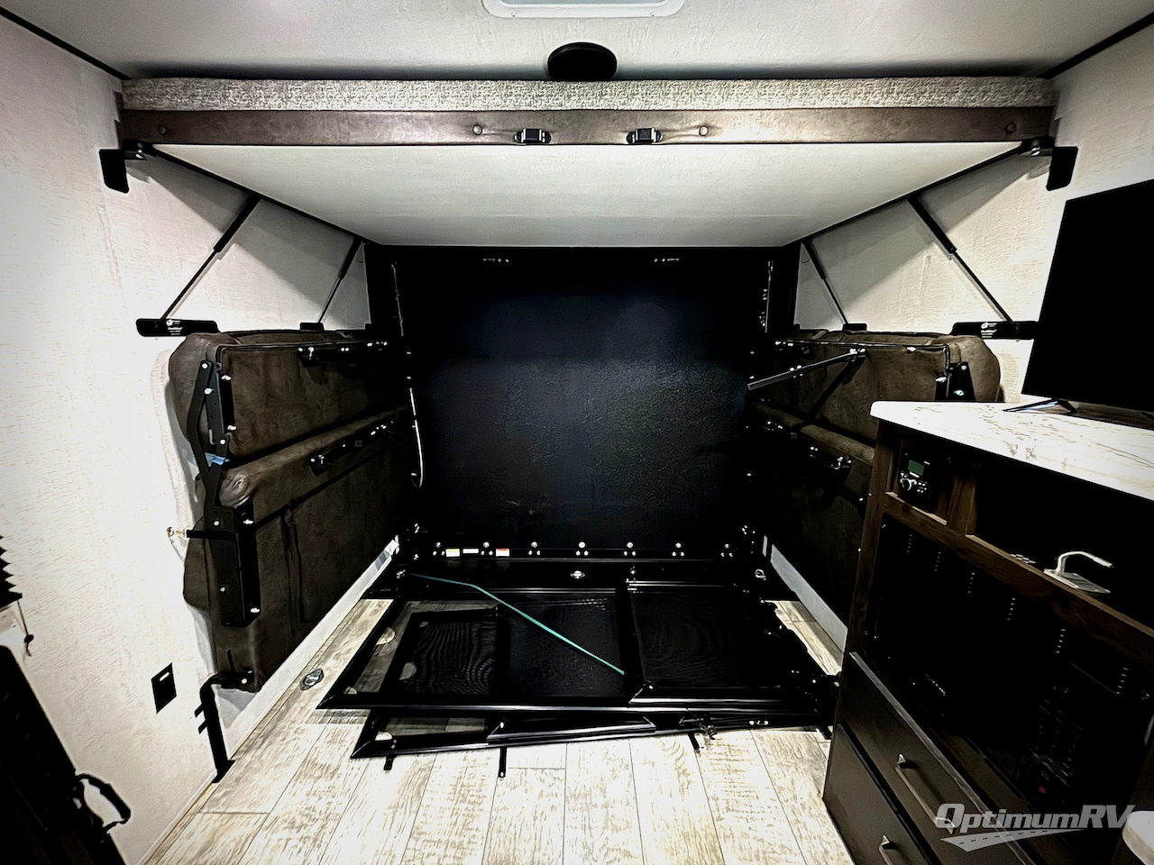 2024 Grand Design Momentum MAV 27MAV Photo 15