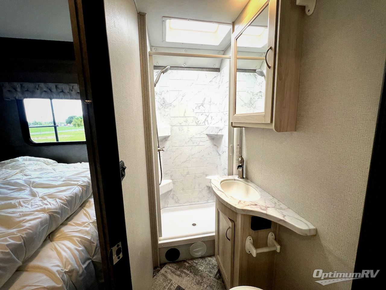 2020 Forest River Sunseeker LE 2550DSLE Chevy Photo 19