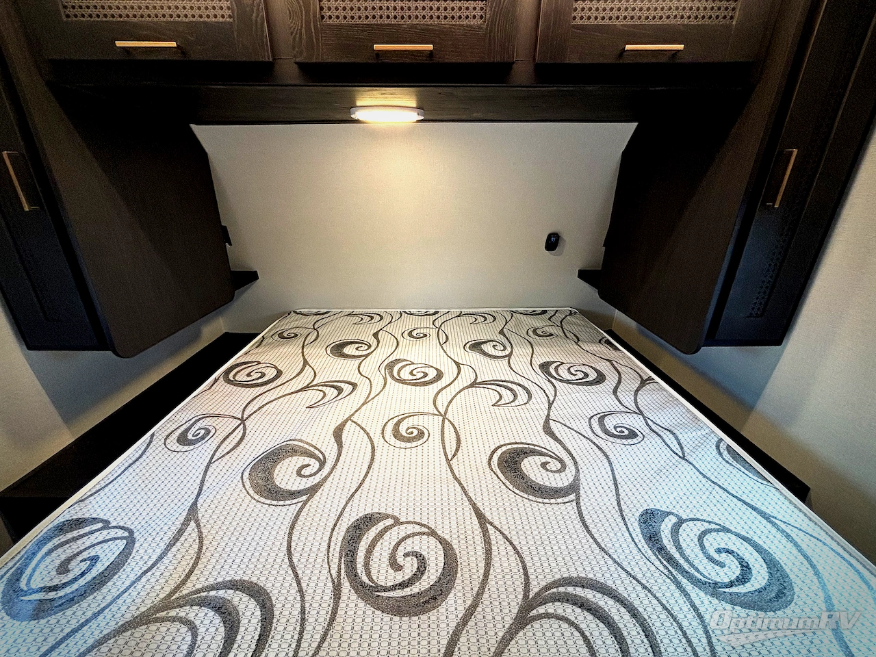 2025 Heartland North Trail 26RLX Photo 7