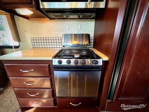 2014 Heartland Big Country 3070RE RV Photo 4