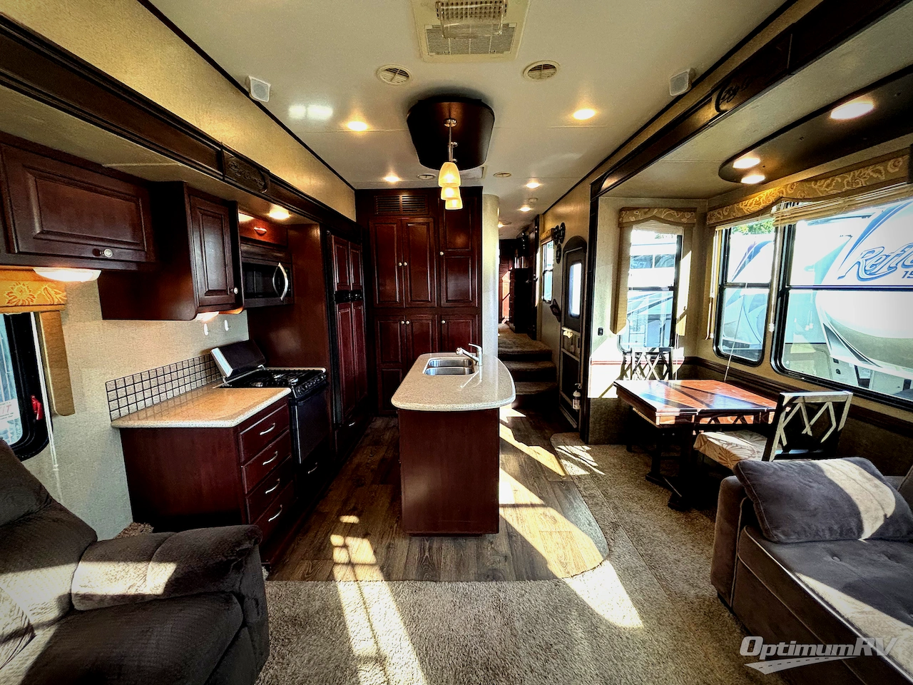 2014 Heartland Big Country 3070RE Photo 5