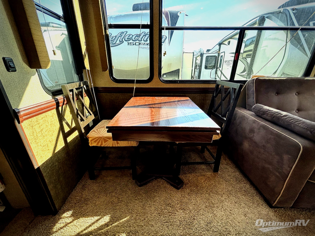 2014 Heartland Big Country 3070RE Photo 16