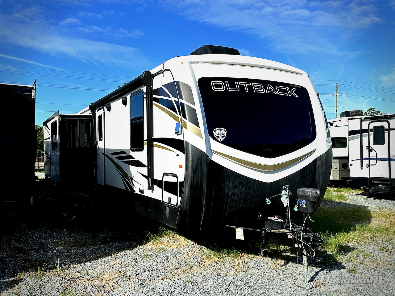 2022 Keystone Outback 330RL Photo 1