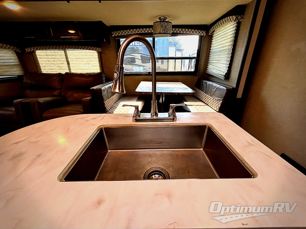 2018 Dutchmen Kodiak Ultimate 291RESL Photo 10