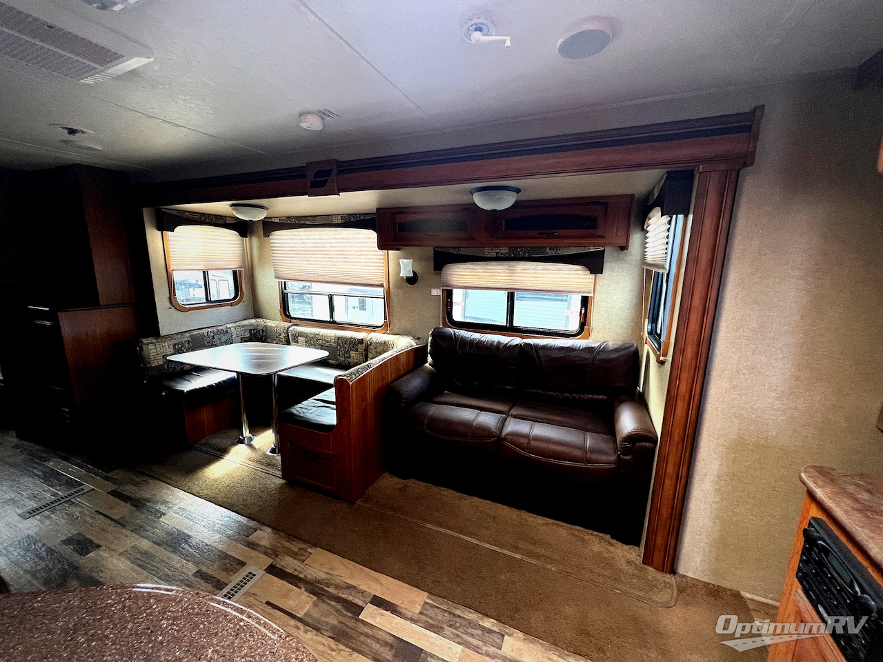 2015 Starcraft Travel Star 309BHS Photo 6