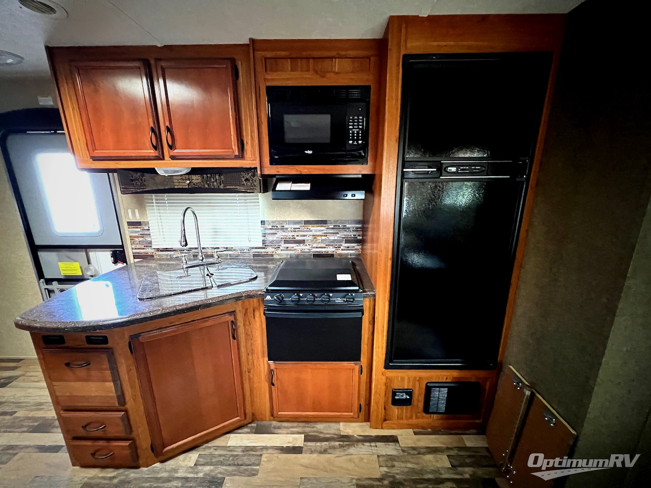 2015 Starcraft Travel Star 309BHS Photo 9