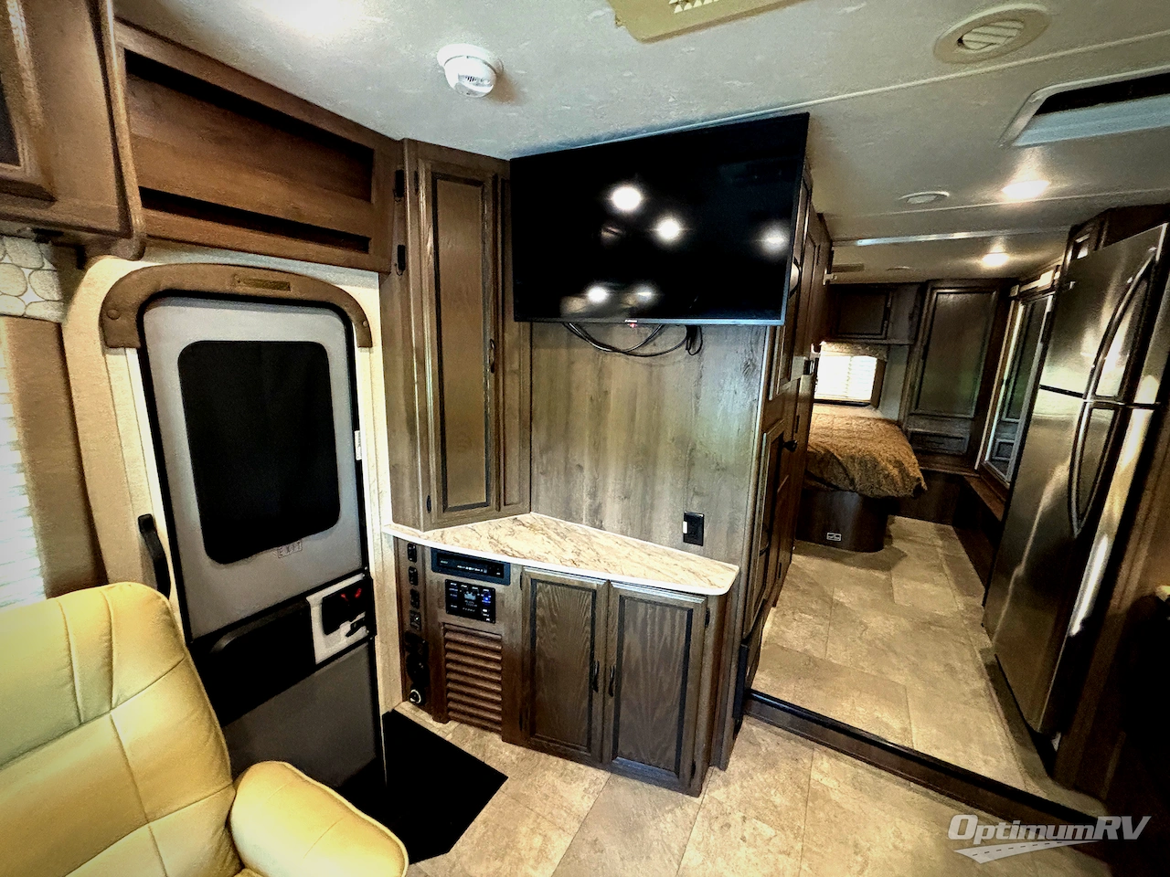 2019 Coachmen Freelander 32FS Ford 450 Photo 14
