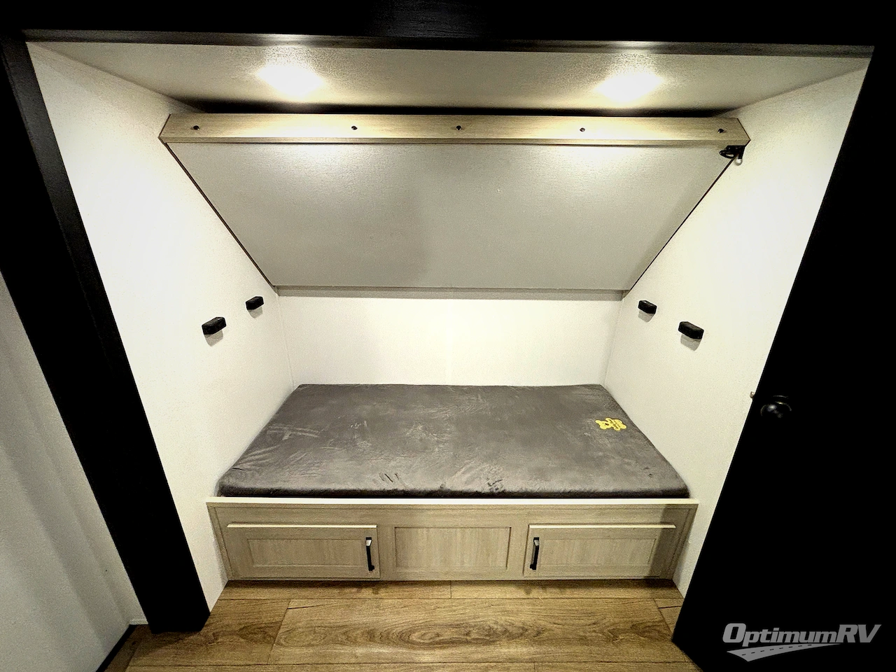 2025 Palomino Puma Camping Edition 305BHCE Photo 19