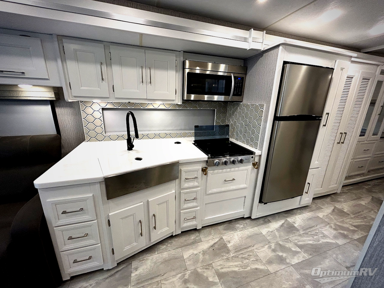 2023 Coachmen Encore 355DS Photo 6