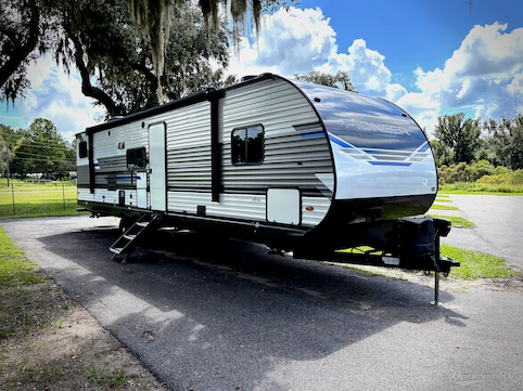 Used 2022 Heartland Pioneer BH 322 Featured Photo