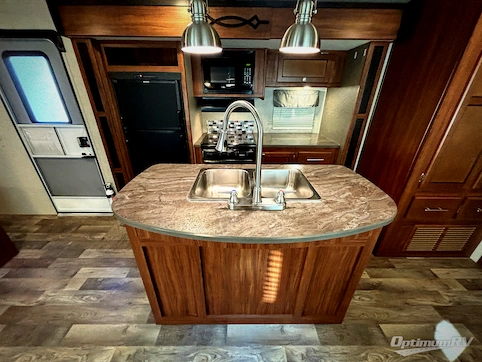 2017 Heartland Mallard 28 RV Photo 2