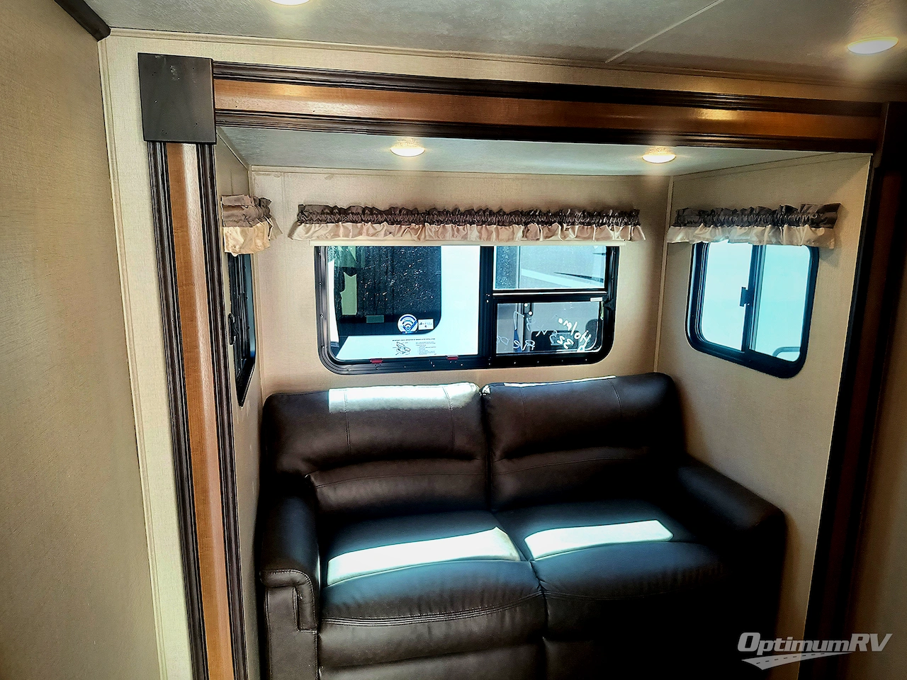 2021 Coachmen Chaparral 392MBL Photo 11