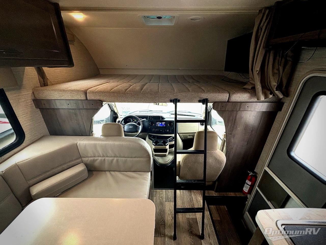2020 Winnebago Minnie Winnie 22R Photo 4