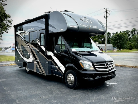 Used 2019 Thor Quantum Sprinter KM24 Featured Photo