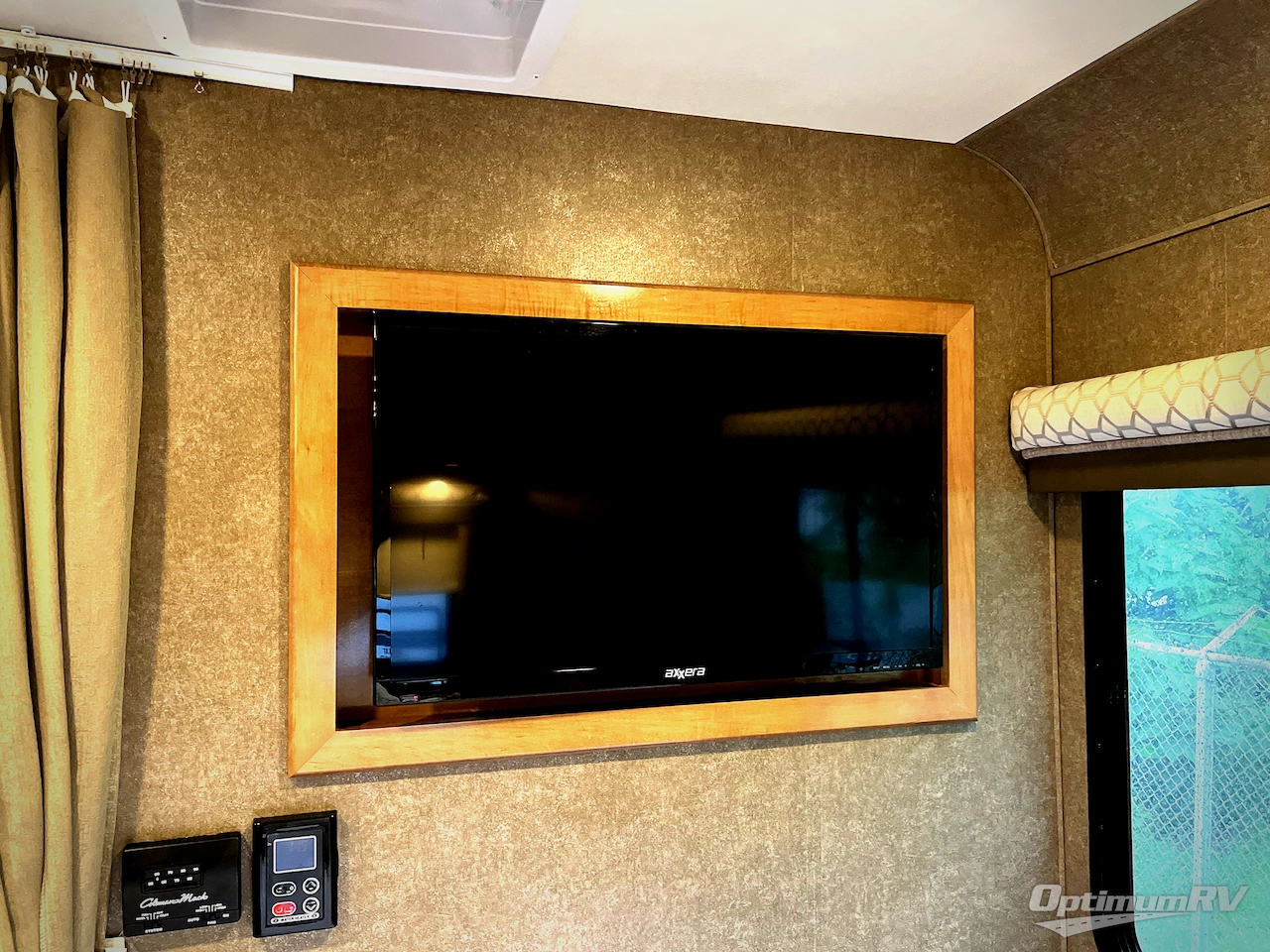 2019 Thor Quantum Sprinter KM24 Photo 17