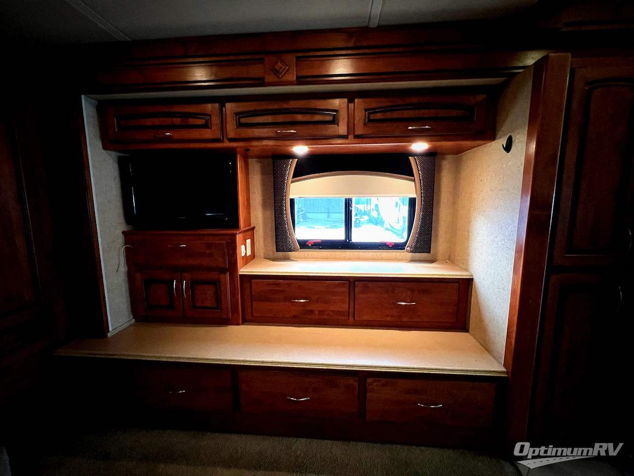 2011 Holiday Rambler Ambassador 36PFT Photo 21