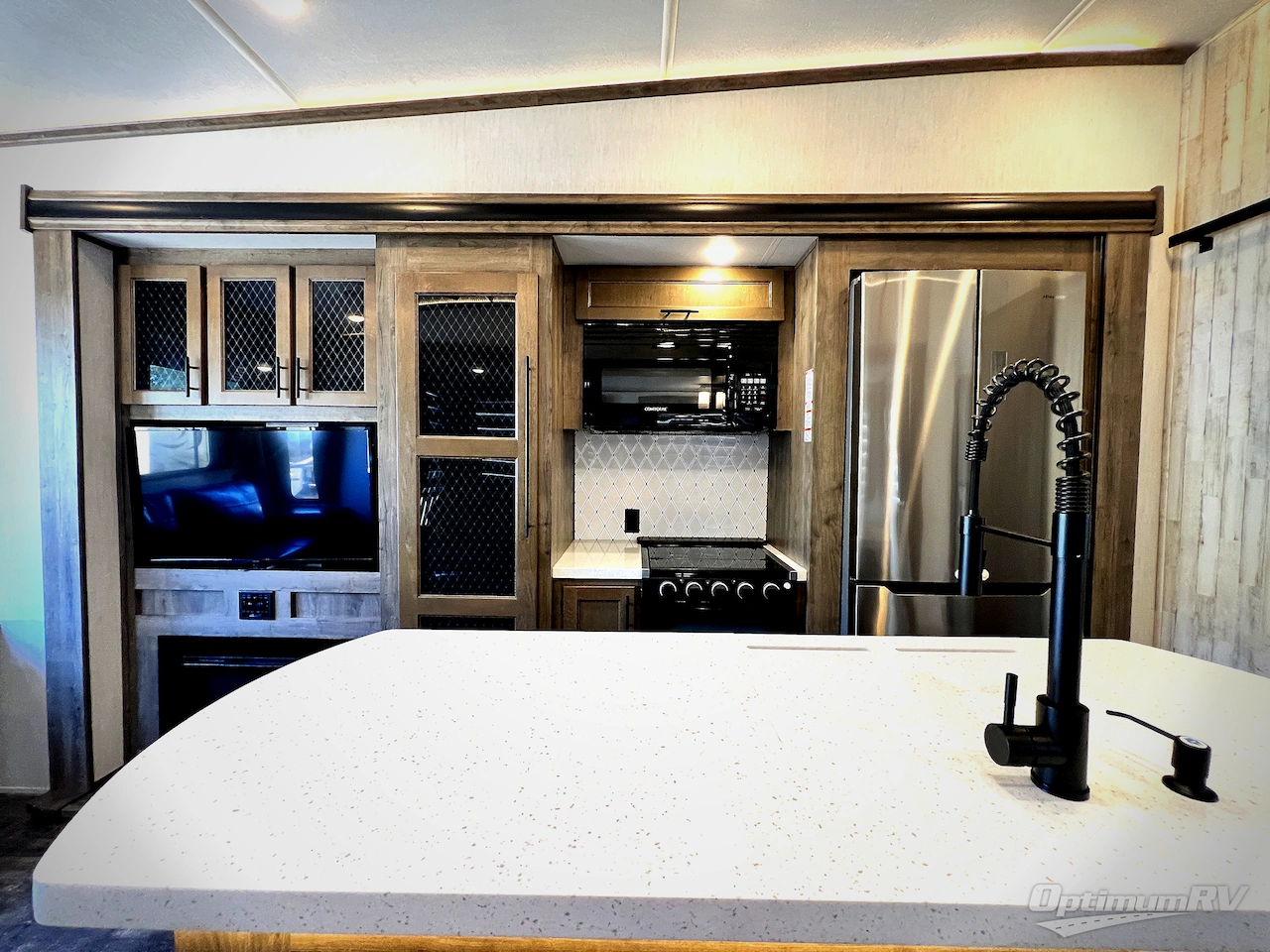 2021 Forest River Sabre 36BHQ Photo 4