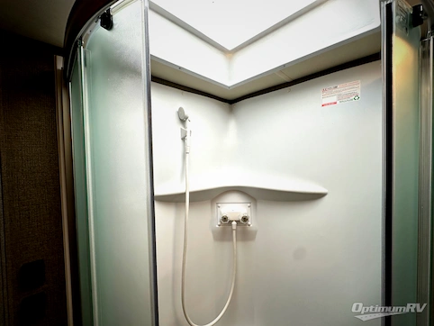 2021 Thor Chateau 31EV RV Photo 4